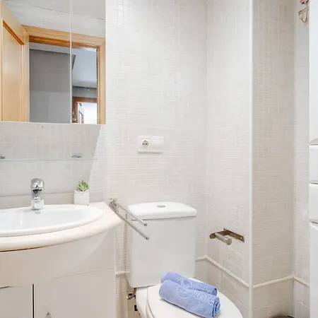 Apartmán La Darsena-1 By Interhome *