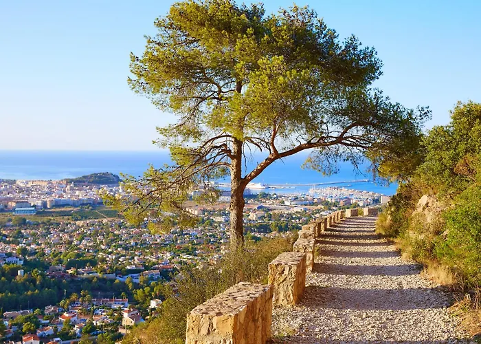 La Darsena-1 By Interhome